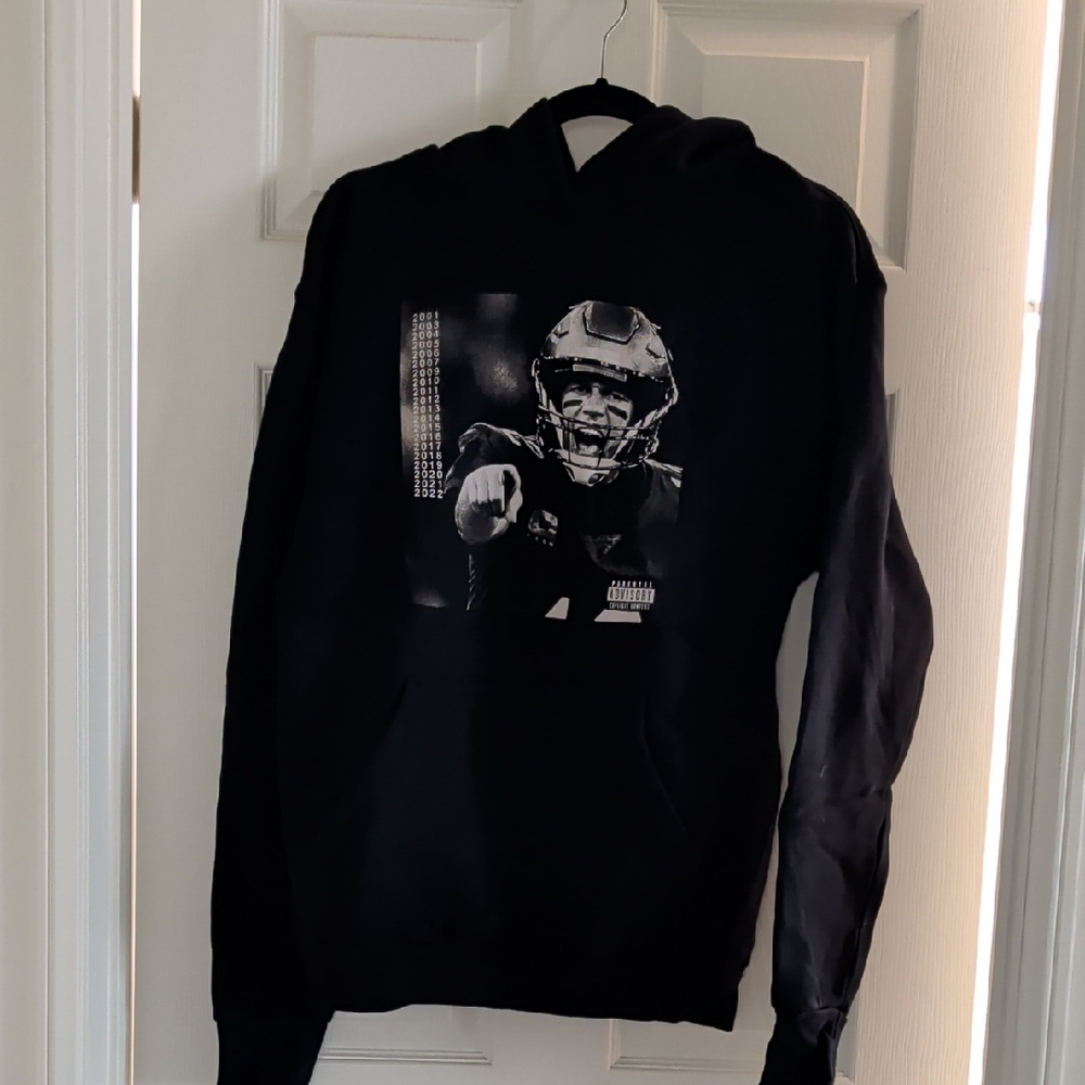 Tom Brady, Brady Wear Black Graphic Men's Hoodie Size M